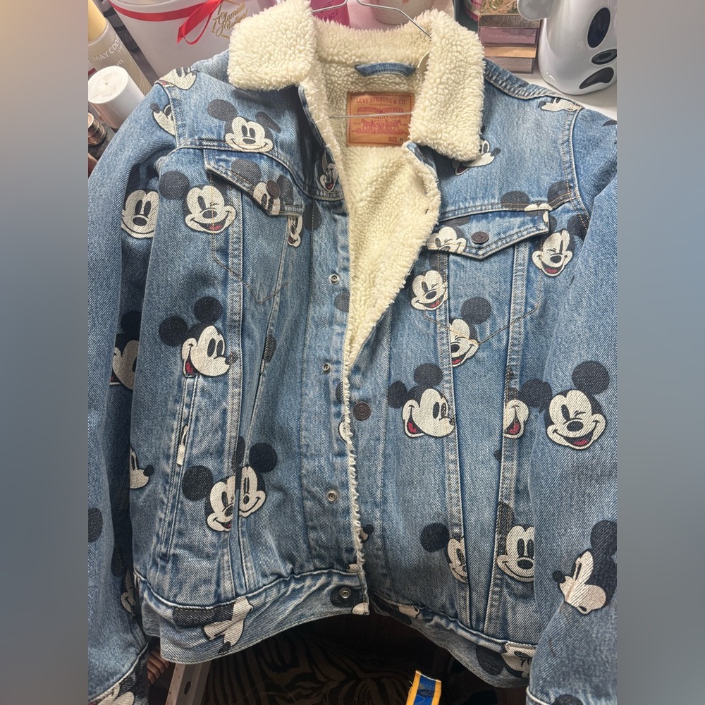 Disney x Levis men mickey mouse face denim print sherpa jacket M